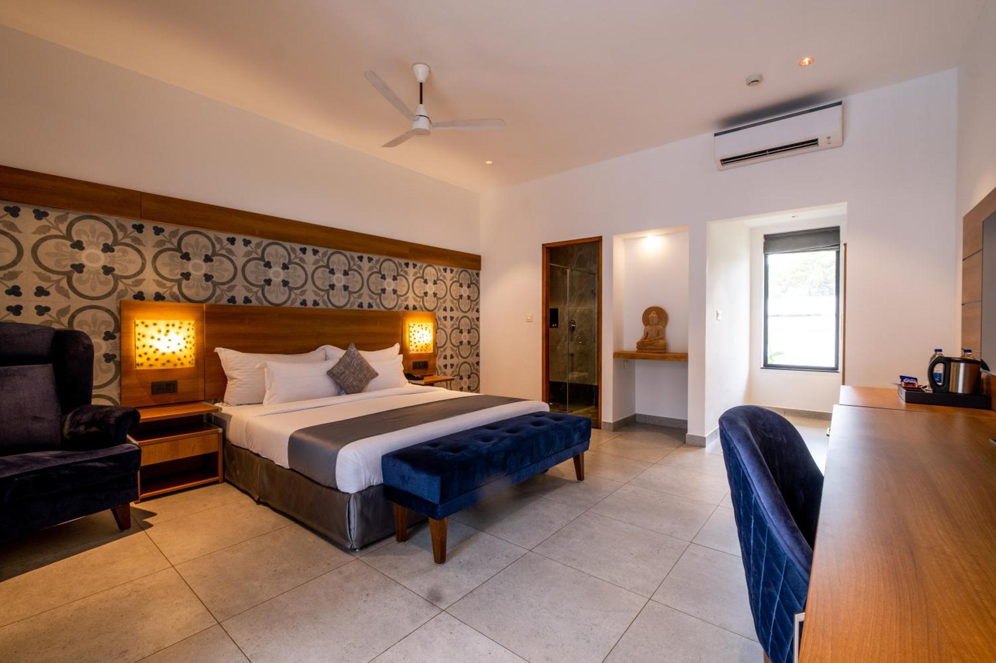 Deluxe Rooms